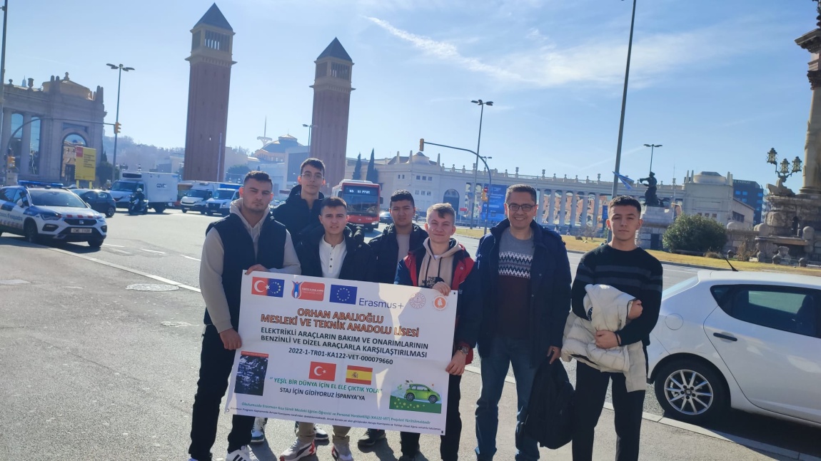2022-1-TR01-KA122-VET-000079660   Numaralı Erasmus +     Projesi İle Öğrencilerimiz İspanya'da Staj Yapıyor